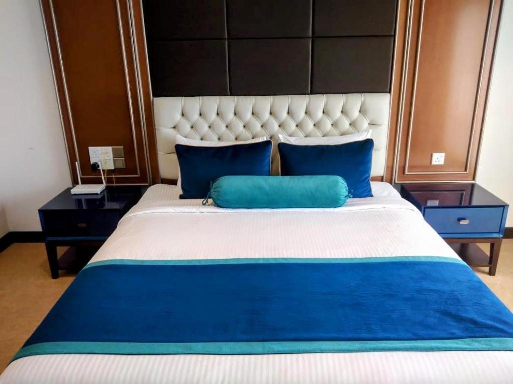 Negombo Ocean Breeze Luxury Studio By Serendib Vacation Buitenkant foto