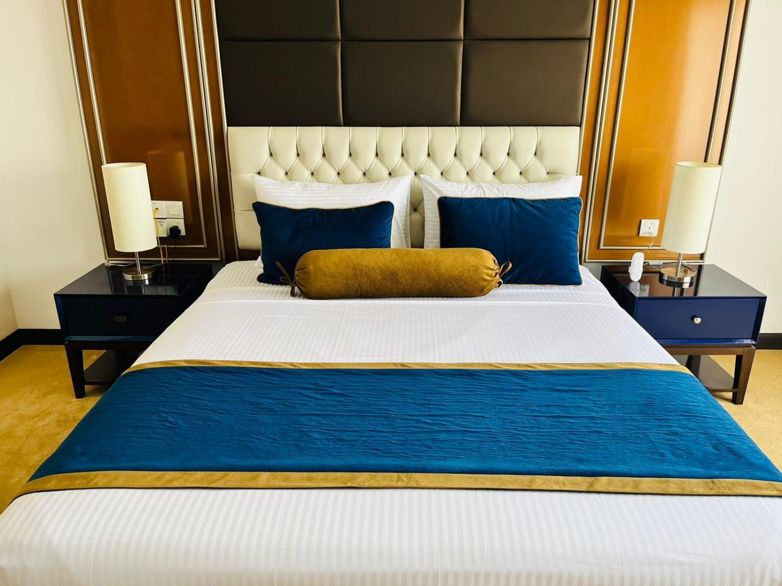 Negombo Ocean Breeze Luxury Studio By Serendib Vacation Buitenkant foto